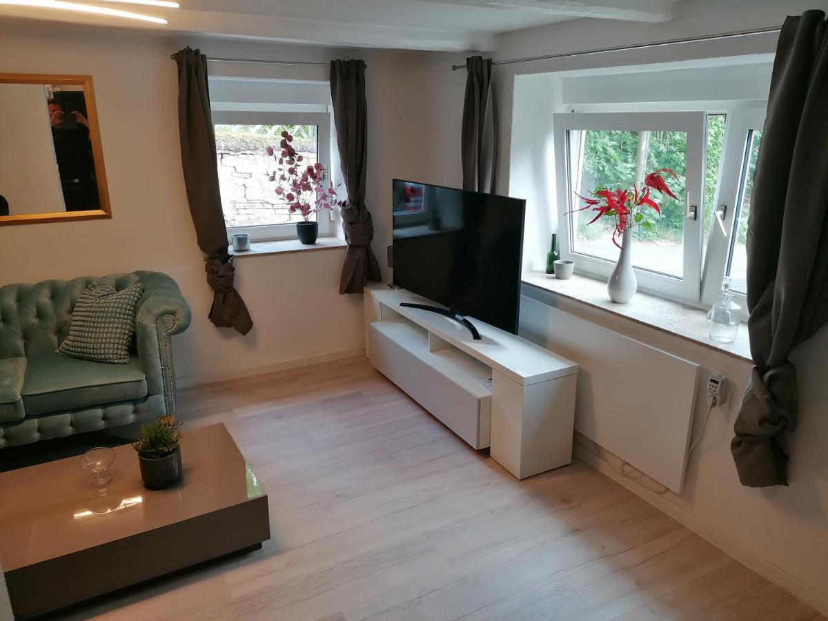 Zum Pfarrberg Apartment Миране Екстериор снимка