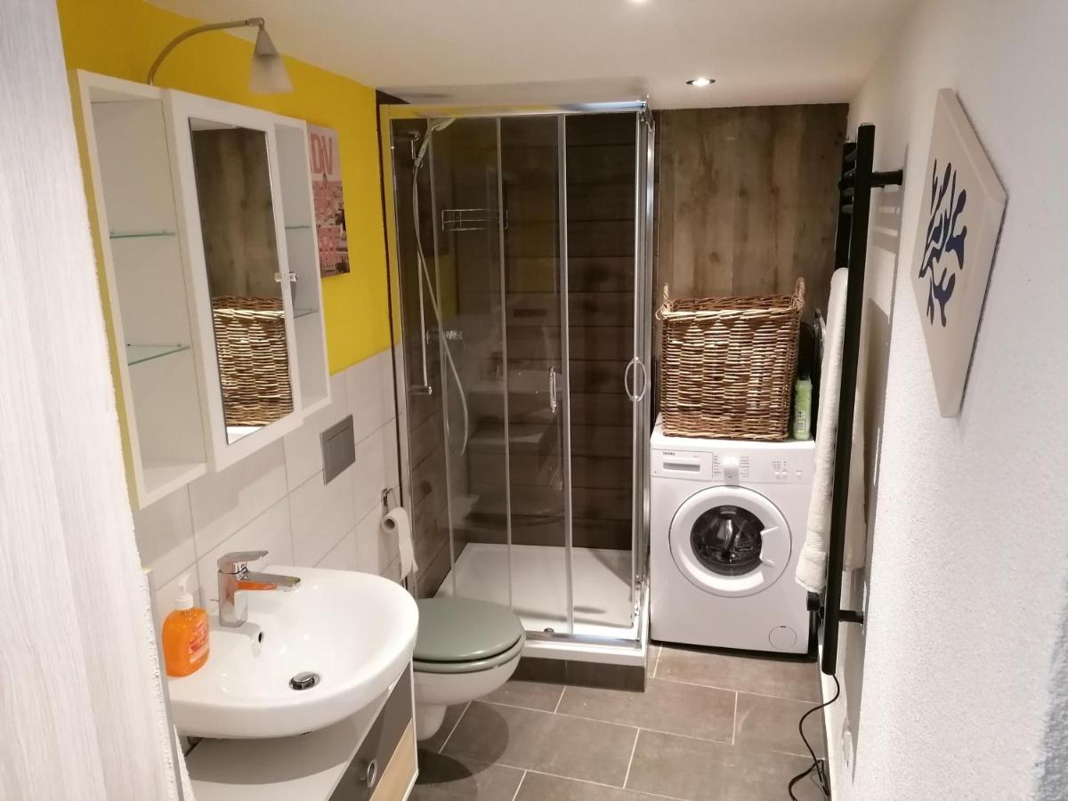 Zum Pfarrberg Apartment Миране Екстериор снимка