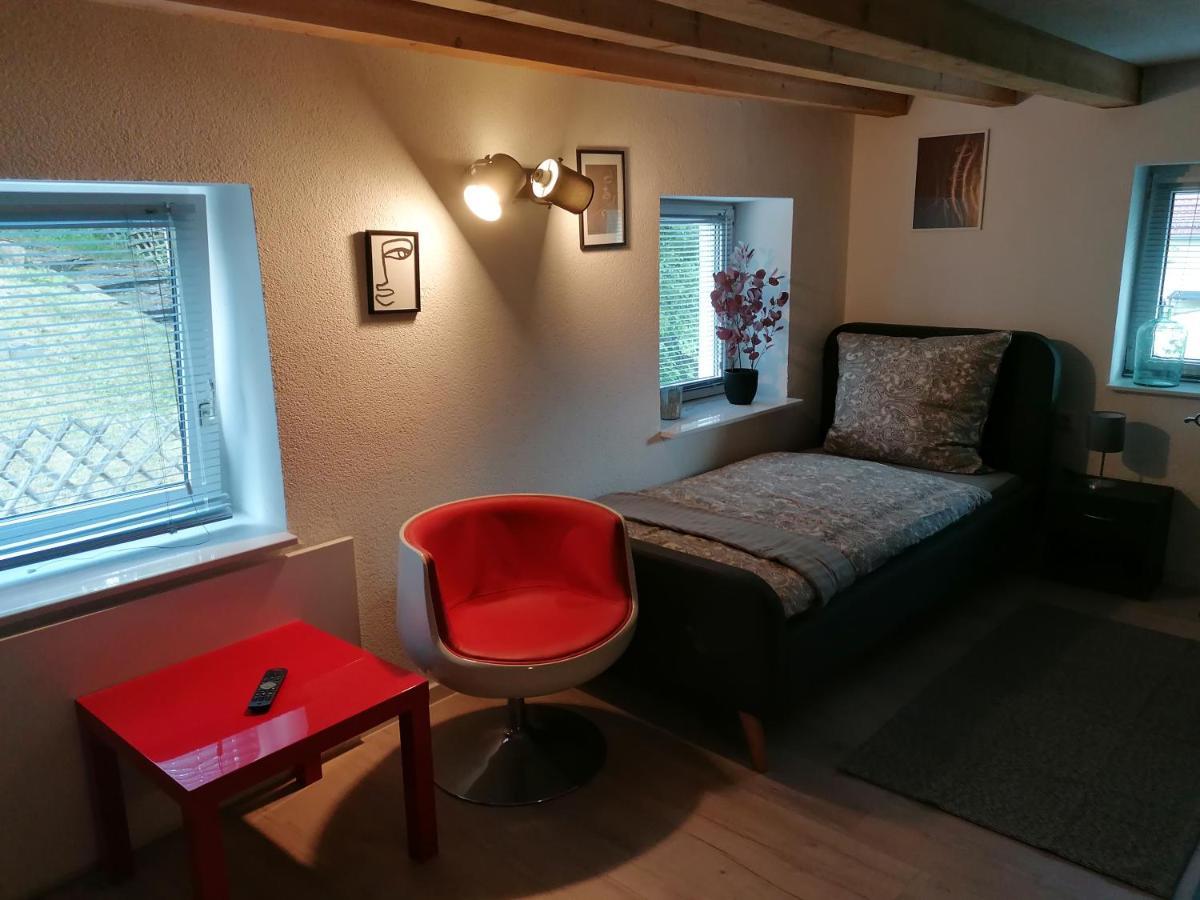 Zum Pfarrberg Apartment Миране Екстериор снимка