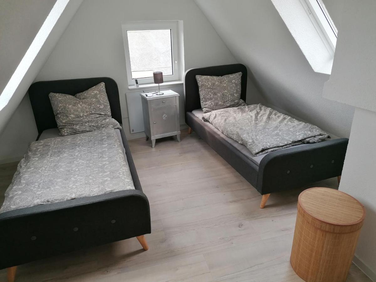 Zum Pfarrberg Apartment Миране Екстериор снимка
