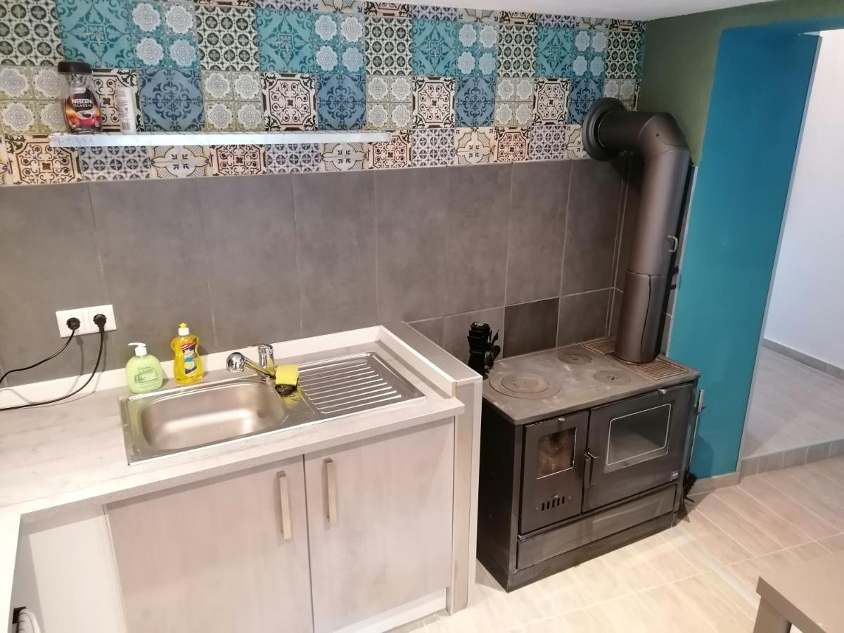 Zum Pfarrberg Apartment Миране Екстериор снимка